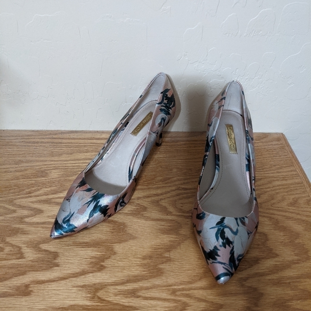 Louise et Cie Floral Pumps - Picture 2 of 4
